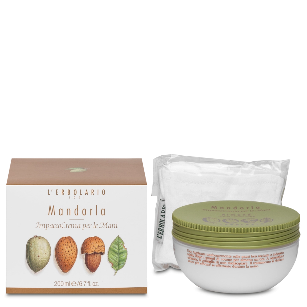 Hand-Packung mit Mandelcreme